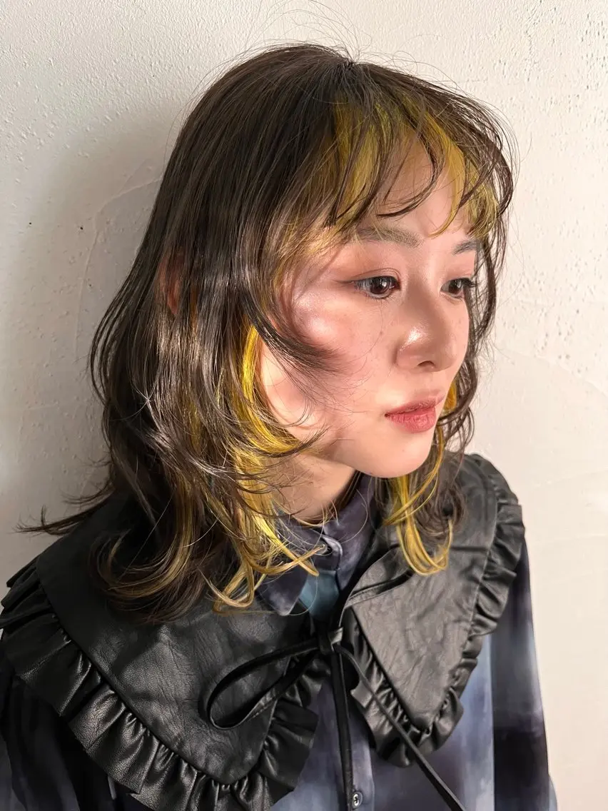 【🌷チラ見せインナーカラー🌷】カット&ブリーチ&イルミナカラー✨の写真