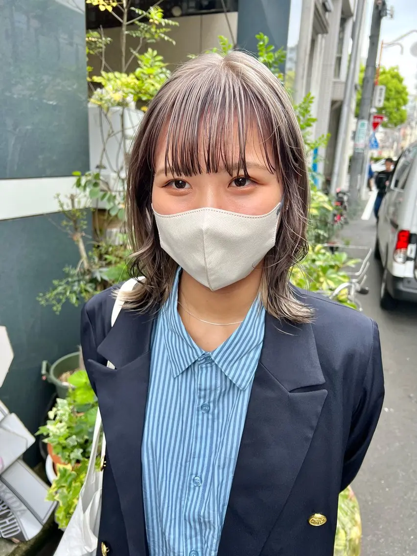 ミディアム カラー カット ヘアカラー トリートメント 宮川 日菜子のヘアスタイル