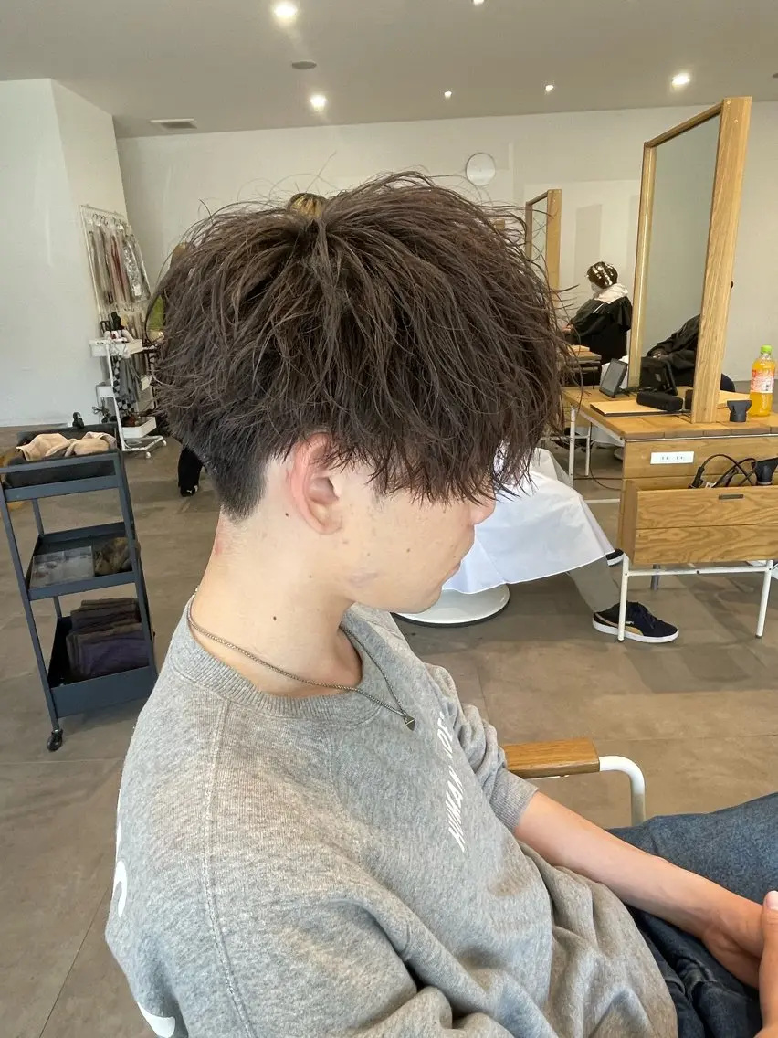 ミディアム 樋口 令惟のヘアスタイル