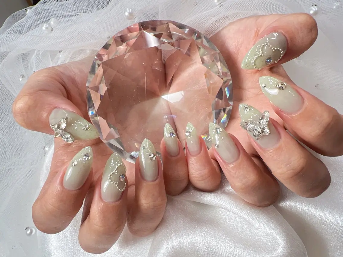 ネイル ハンドネイル bijou nails 蓮のネイルデザイン