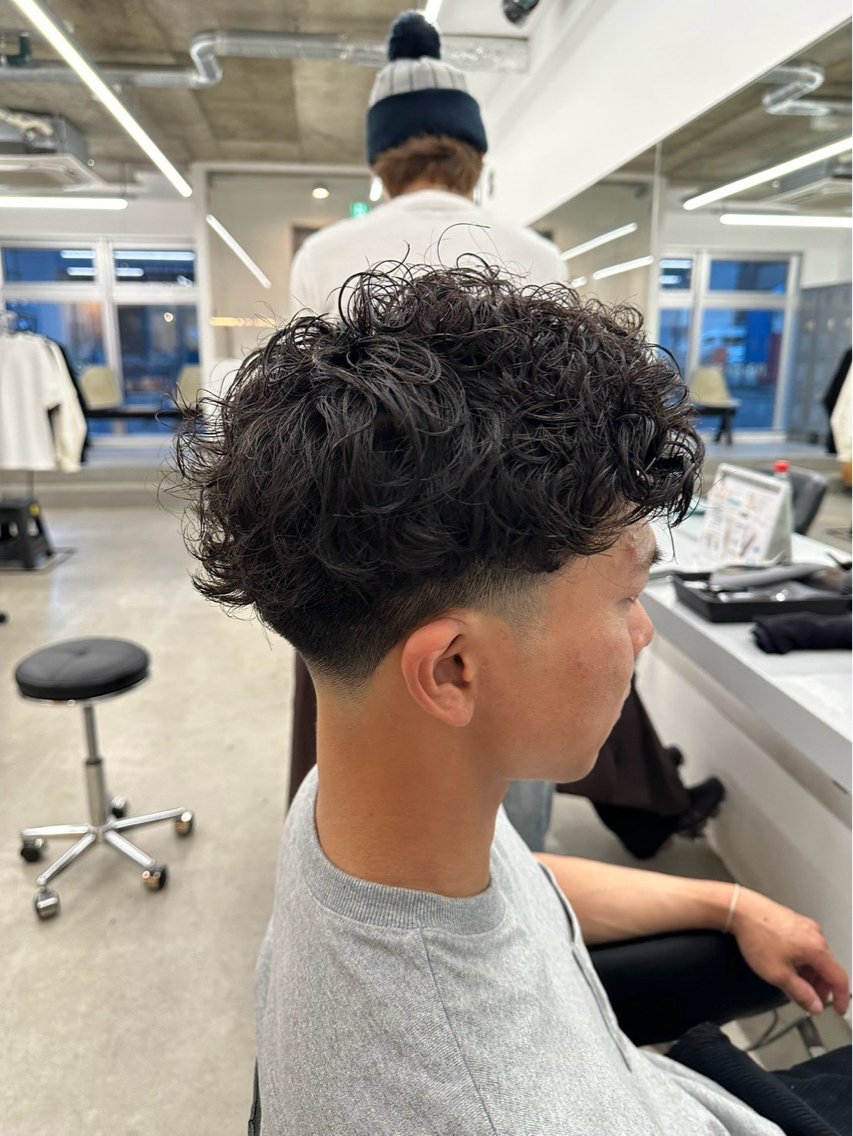 メンズ メンズパーマ 坂本康之介／パーマ &カラーモデル募集中のヘアスタイル