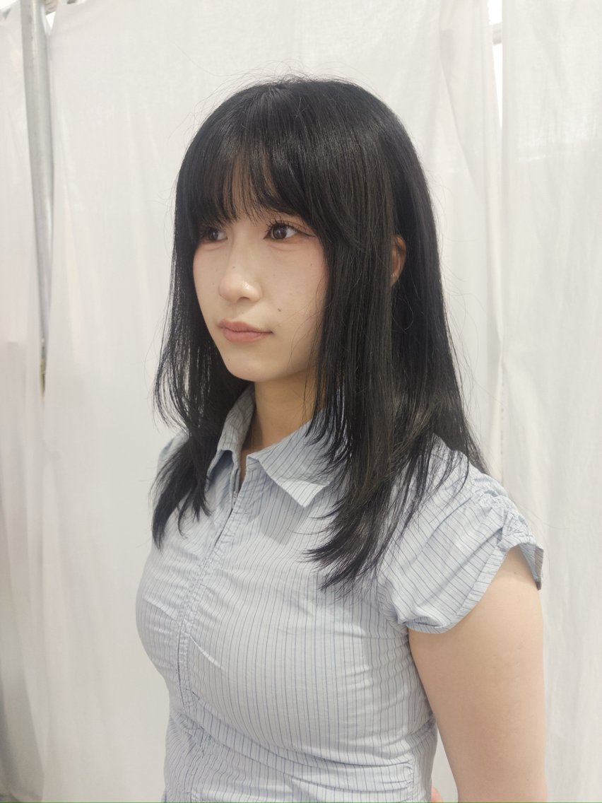 セミロング 村上 恋愛のヘアスタイル