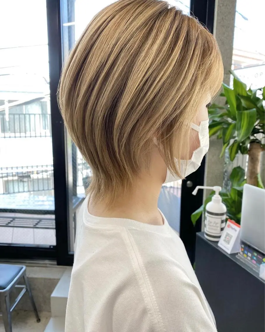 【ブリーチメニュー】ケアブリーチ＋カラー＋カット＋TOKIOトリートメント ￥18700の写真