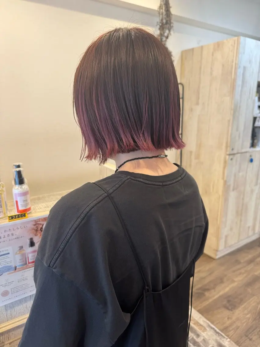 ショート カラー デザインカラー ピンクカラー カット ヘアカラー トリートメント m ā l o.🌷 サカモトマイコのヘアスタイル