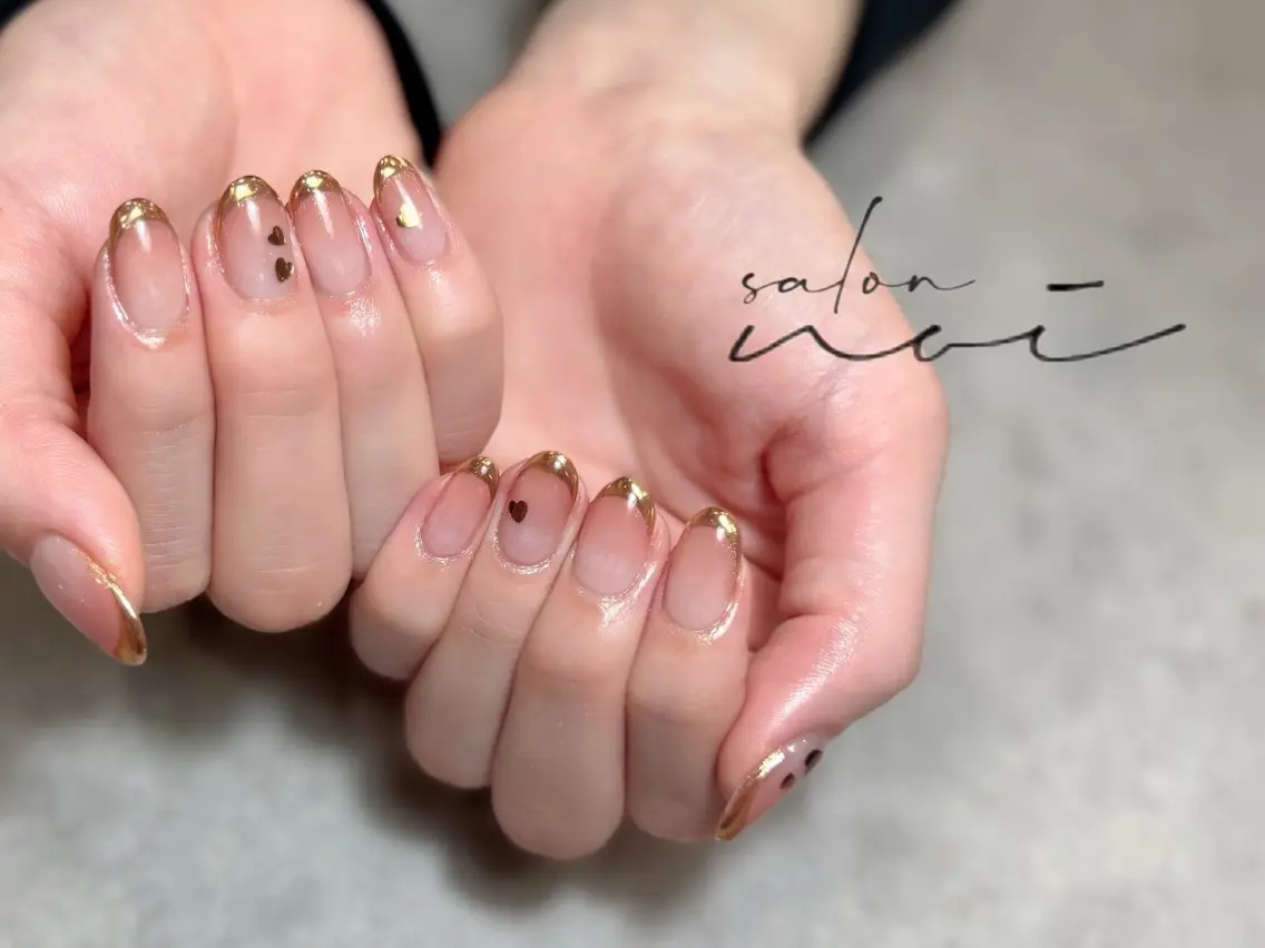 ネイル フレンチネイル グラデーション ミラーネイル ハンドネイル salon noiのネイルデザイン