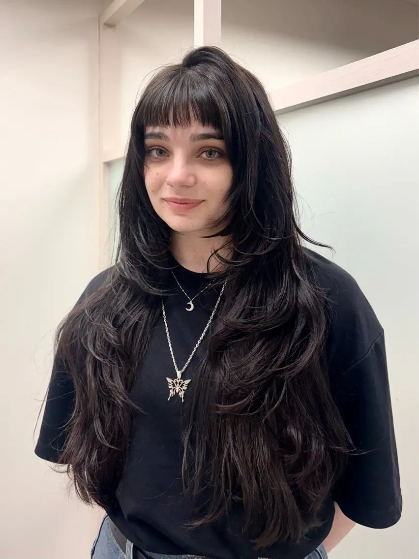 ロング レイヤーカット カット トリートメント ヘアアレンジ🪽🎀 艶カラー/天王寺のヘアスタイル