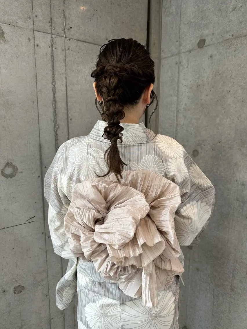 ロング ヘアアレンジ 着付け はやしほのか｜ ヘアセット×カラーのヘアスタイル