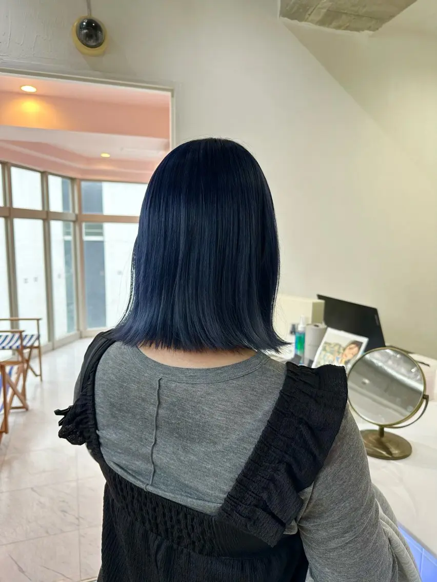 ショート カラー ヘアカラー トリートメント モテ艶🪄ベージュ カラー🧸RUKAのヘアスタイル