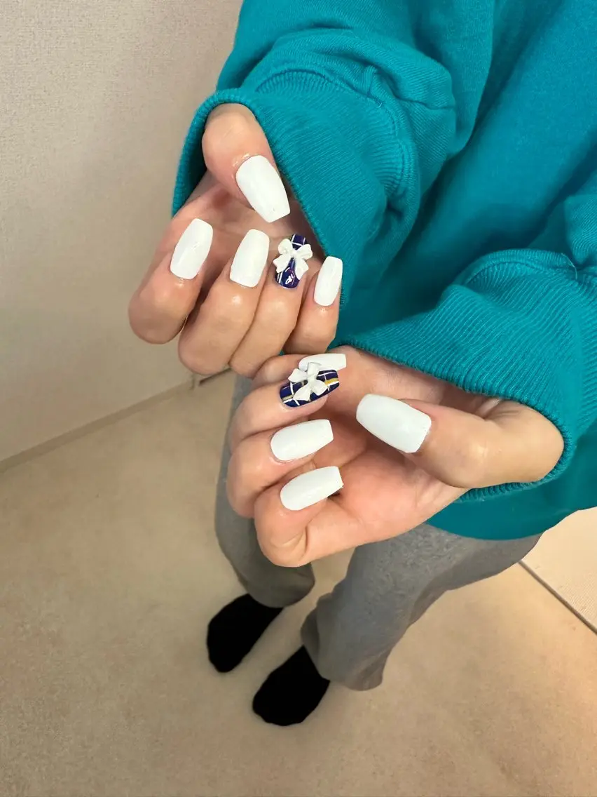 ミディアム 🦋Nail Amo🦋のネイルデザイン
