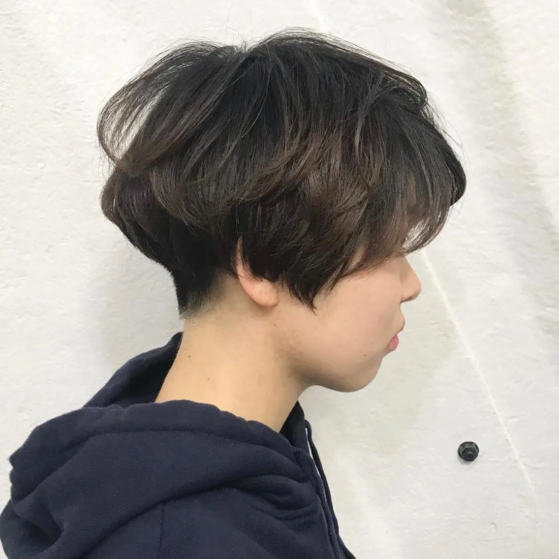 ショート くびれヘア ショートヘア K-POP好き美容師 🇰🇷Kai.Yのヘアスタイル