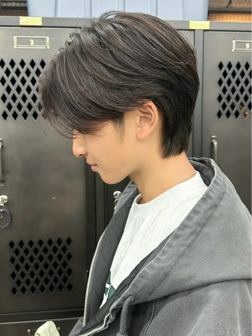 ショート パーマ メンズ センターパート カルマパーマ メンズパーマ カット パーマ トリートメント メンズ特化 🦋KANOKO🦋のヘアスタイル
