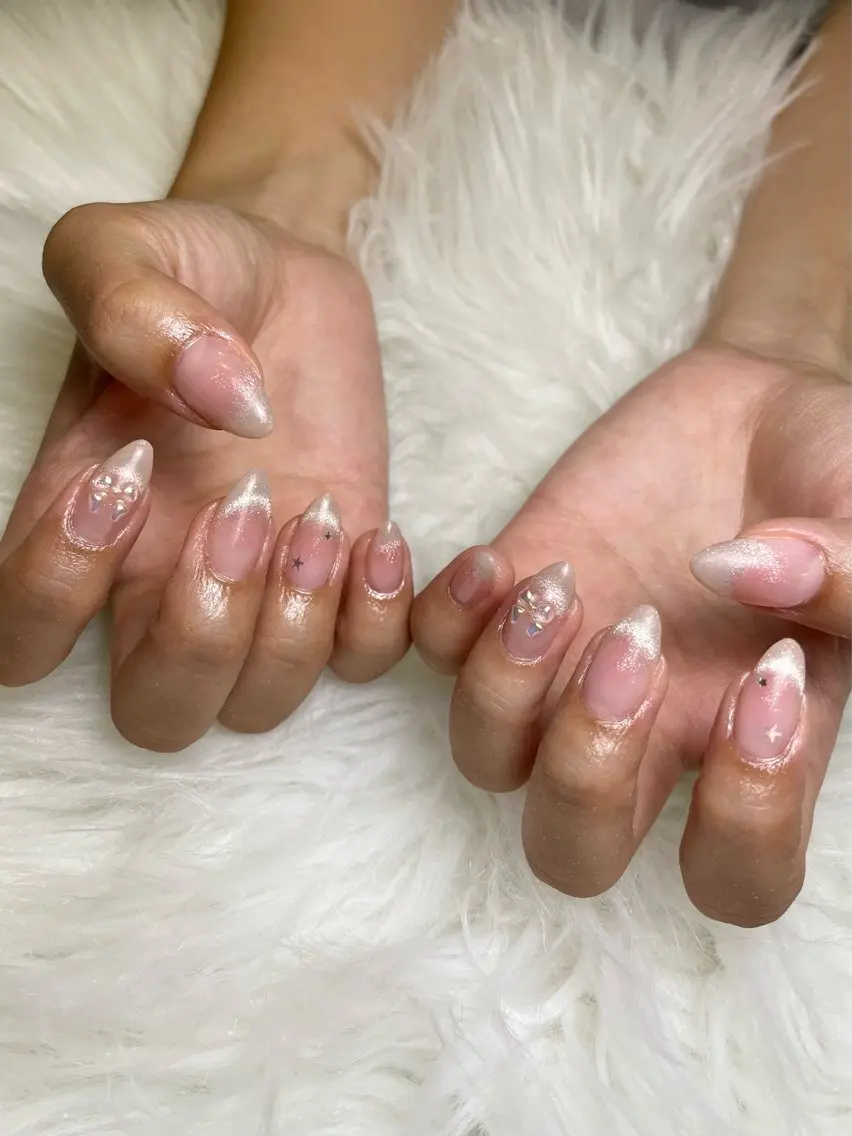 ネイル ハンドネイル ハンドケア SunnyRoa aguri ୨୧˖*のネイルデザイン