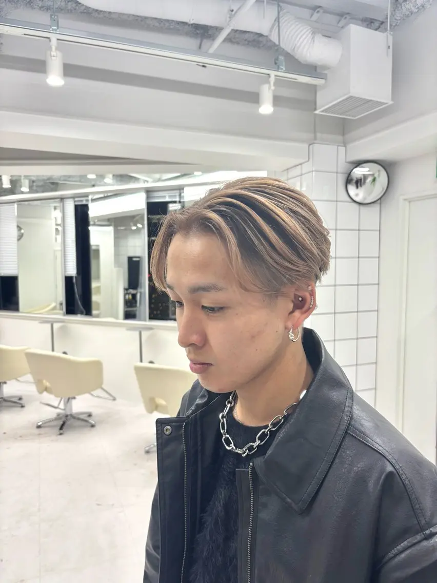 ミディアム カラー メンズ ヘアカラー トリートメント 飯牟田/メンズパーマ ブリーチ/GEAR.のヘアスタイル