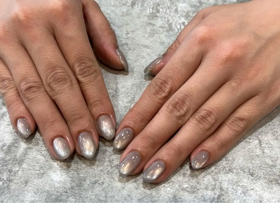 ワンカラーマグネットネイル💅オフ込みの写真