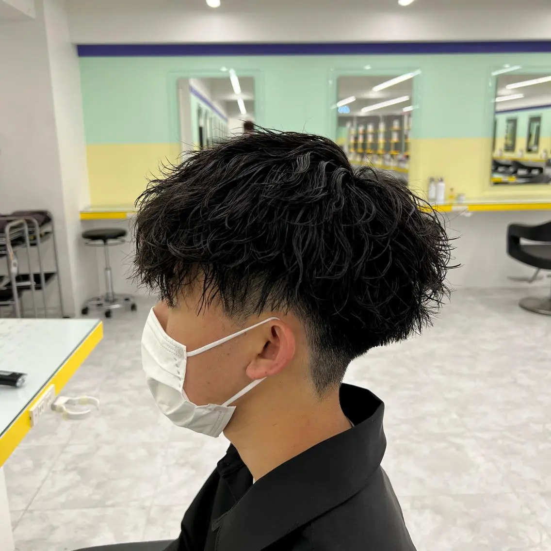 ショート カラー パーマ ヘアアレンジ メンズ キッズ ネイル マツエク・マツパ アイブロウ アップバング センターパート メンズハイライト マッシュ メンズパーマ 🔷横浜1のパーマ 職人🔷将太郎のヘアスタイル
