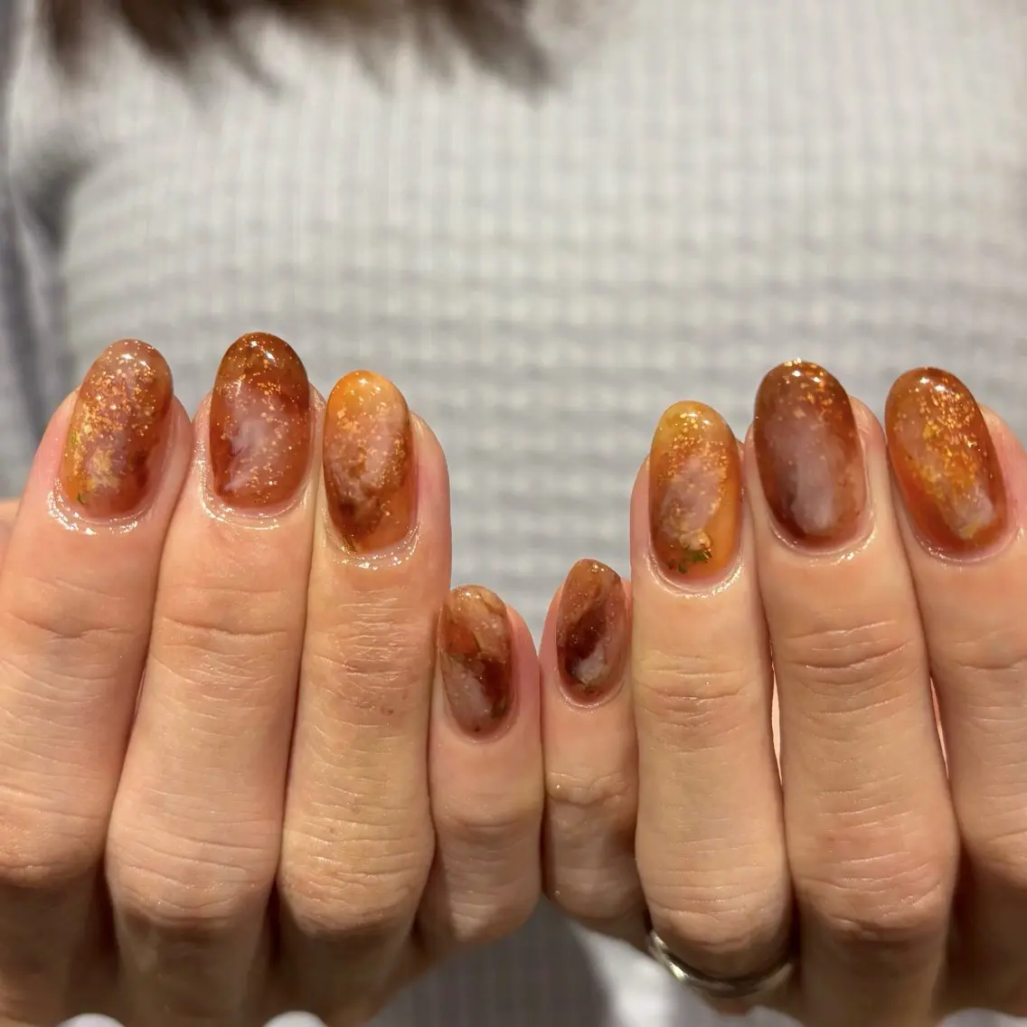 ネイル べっ甲ネイル ブラウン ジェルネイル ニュアンスネイル オレンジ ハンドネイル Bianca名駅店 安田のネイルデザイン