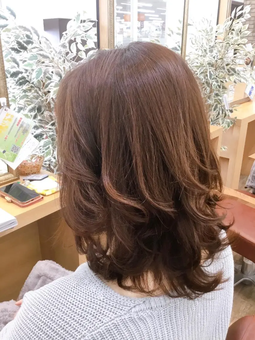 【✨メンテナンスに✨】前髪カット+リタッチカラーorケアプロ+トリートメントの写真