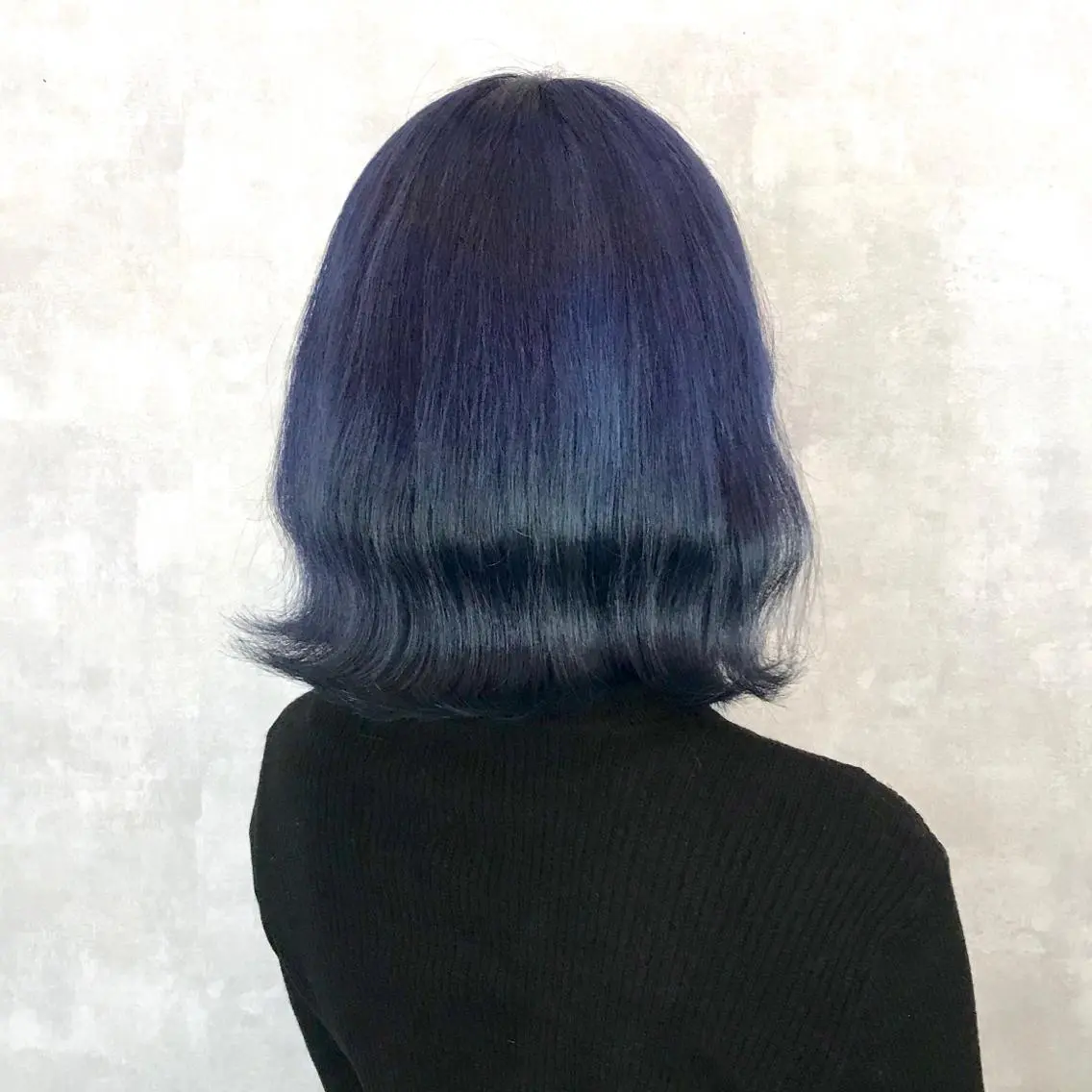 ミディアム カラー ブリーチ ブルーカラー ネイビーカラー タンバルモリ ヨシンモリ K-POP好き美容師 🇰🇷Kai.Yのヘアスタイル