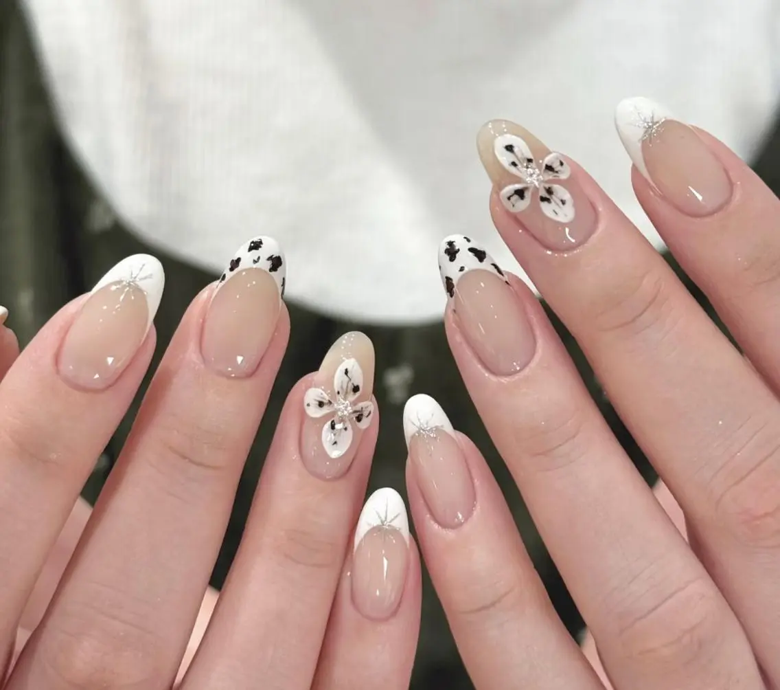 ネイル ハンドネイル 🎀 NaNa_nailのネイルデザイン