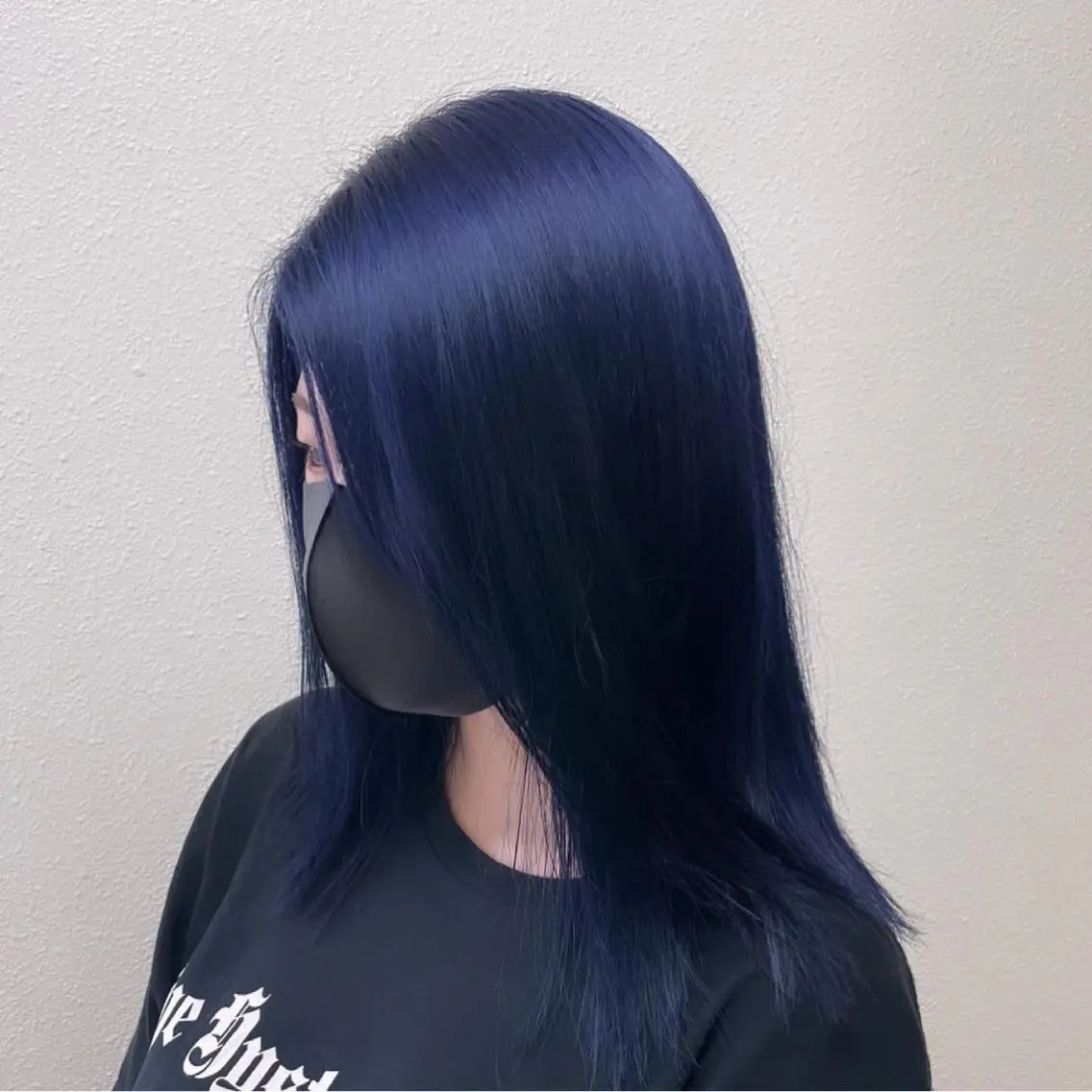 ミディアム カラー パーマ ヘアアレンジ メンズ キッズ ネイル マツエク・マツパ メンズブリーチ メンズハイライト メンズインナーカラー メンズ韓国風 ブリーチ カット ヘアカラー トリートメント 切りっぱなしヘアボブ ミディアムヘアRYOのヘアスタイル
