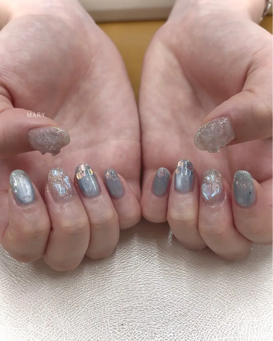 ネイル フラッシュネイル 氷ネイル・うるうるネイル 水色 マグネットネイル ハンドネイル Mary nail .narumiのネイルデザイン