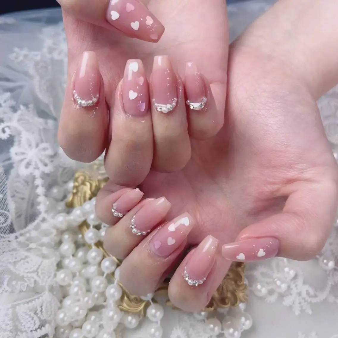 ネイル アートネイル フラワーネイル フットネイル ジェルネイル ハート babarla Nailのネイルデザイン