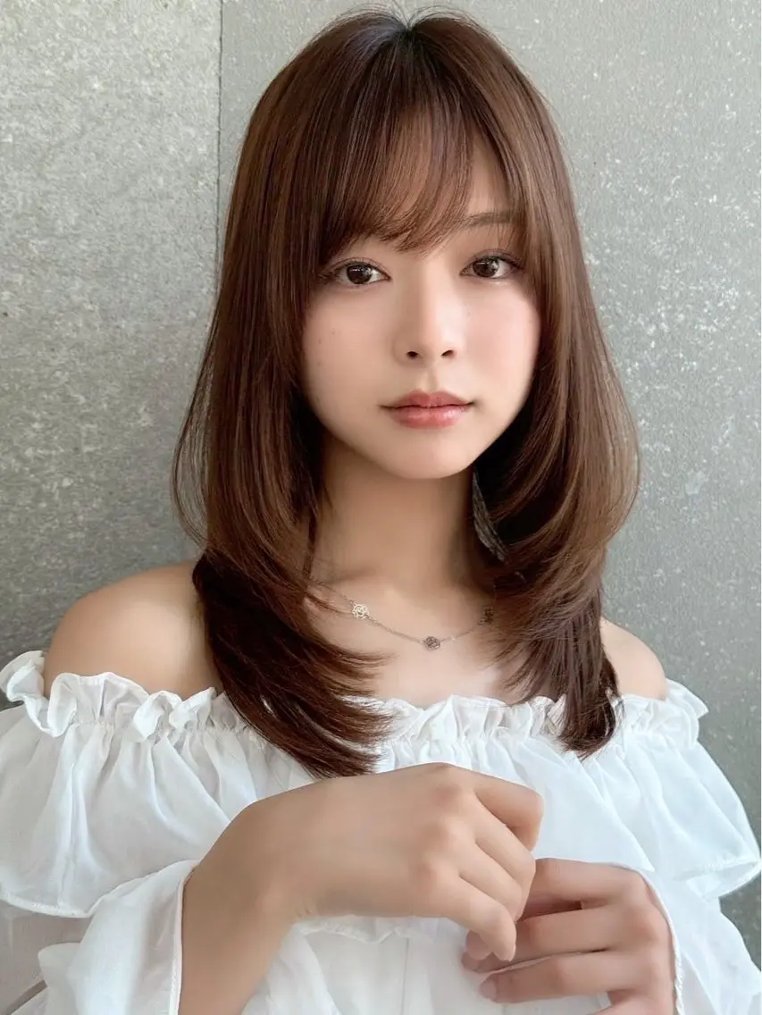 ミディアム カラー ヘアアレンジ ⭐️巻ける縮毛矯正/ レイヤー to-kiのヘアスタイル