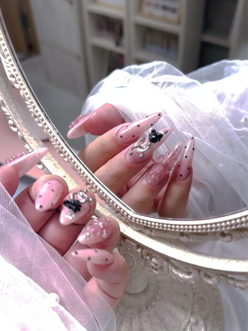 ネイル 長さ出し ハンドネイル Cocoh Rinakoのネイルデザイン