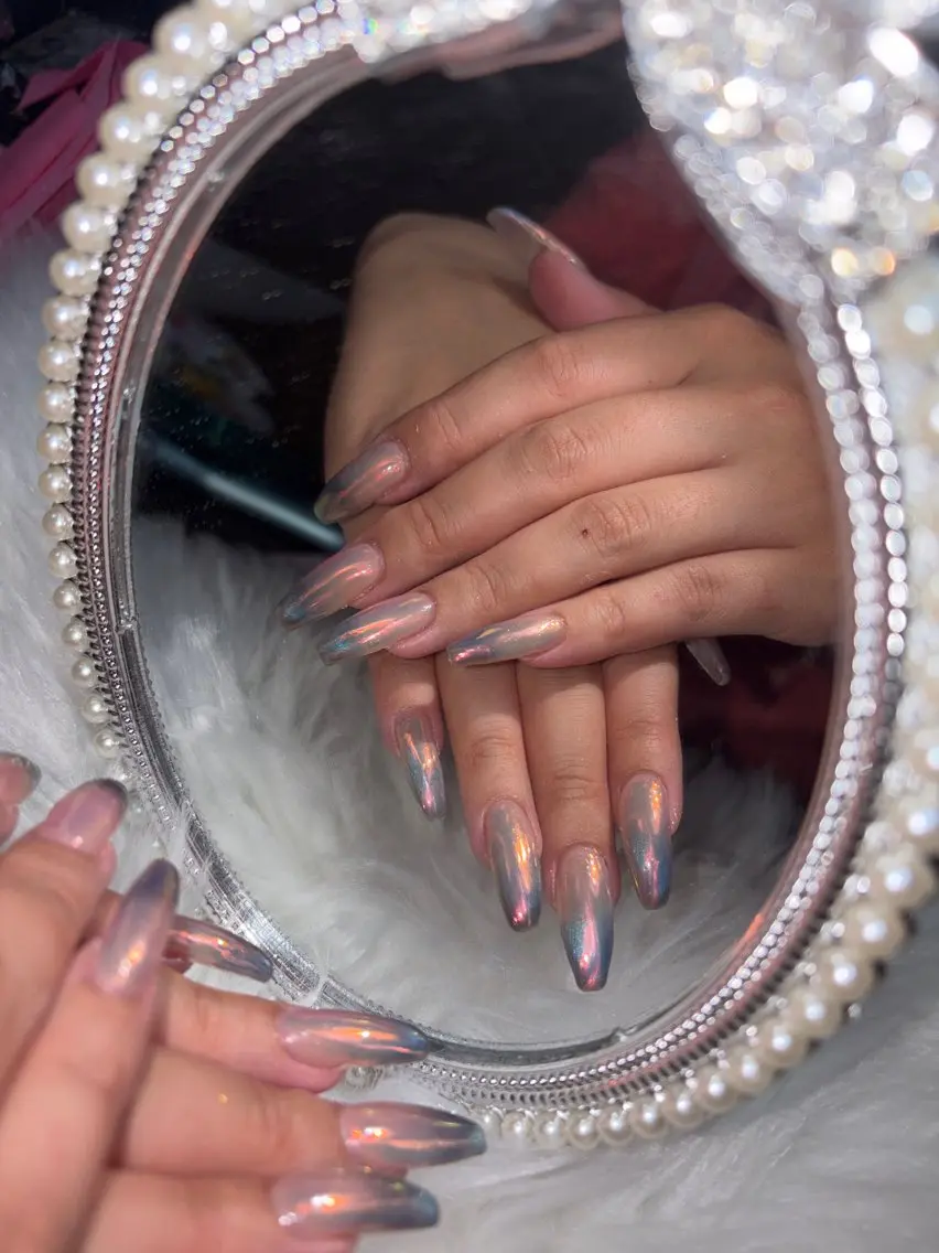 ネイル ミラーネイル ハンドネイル nail salon Lilynのネイルデザイン
