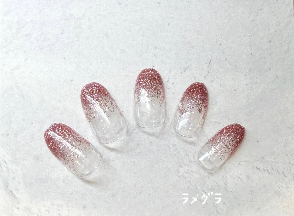 【初回限定‼️】ラメグラデーション🦤🪽 ¥3500→¥2980(他店オフ別途¥2500)の写真