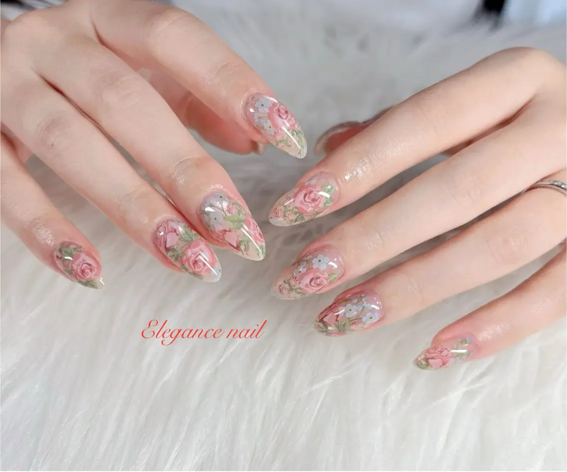 ネイル Elegance Nail本厚木店舗のネイルデザイン