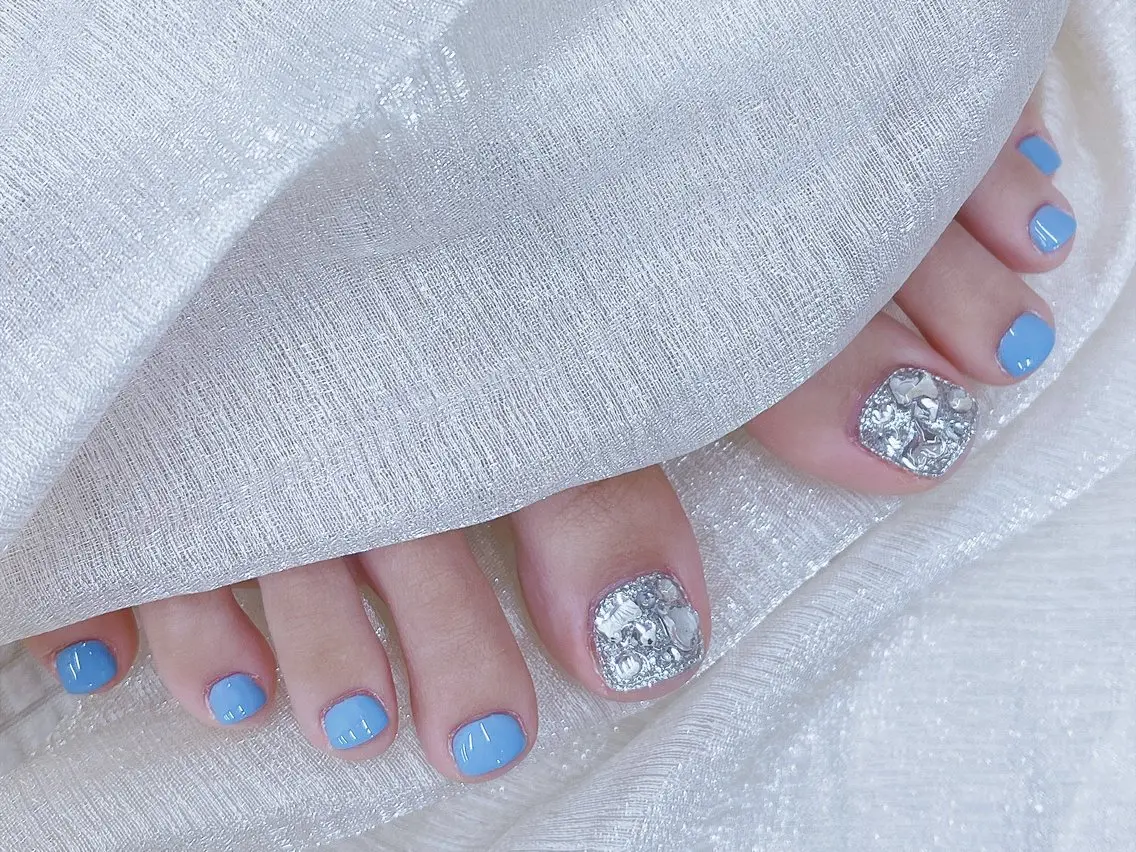 ネイル チークネイル 成人式 フレンチネイル グラデーション 氷ネイル・うるうるネイル フットネイル DUO MI nail salonのネイルデザイン