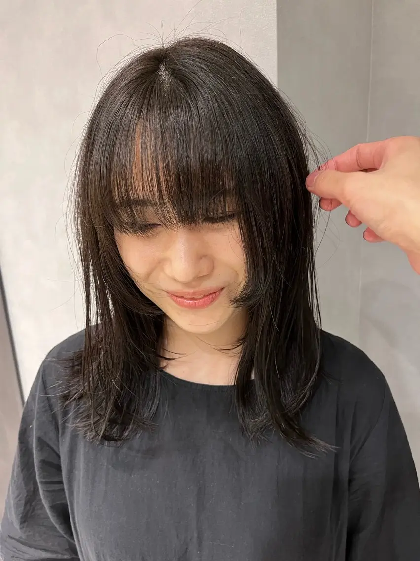 ミディアム 顔まわりレイヤー レイヤーカット ブリーチ/縮毛矯正 ❤️‍🔥シンノスケのヘアスタイル