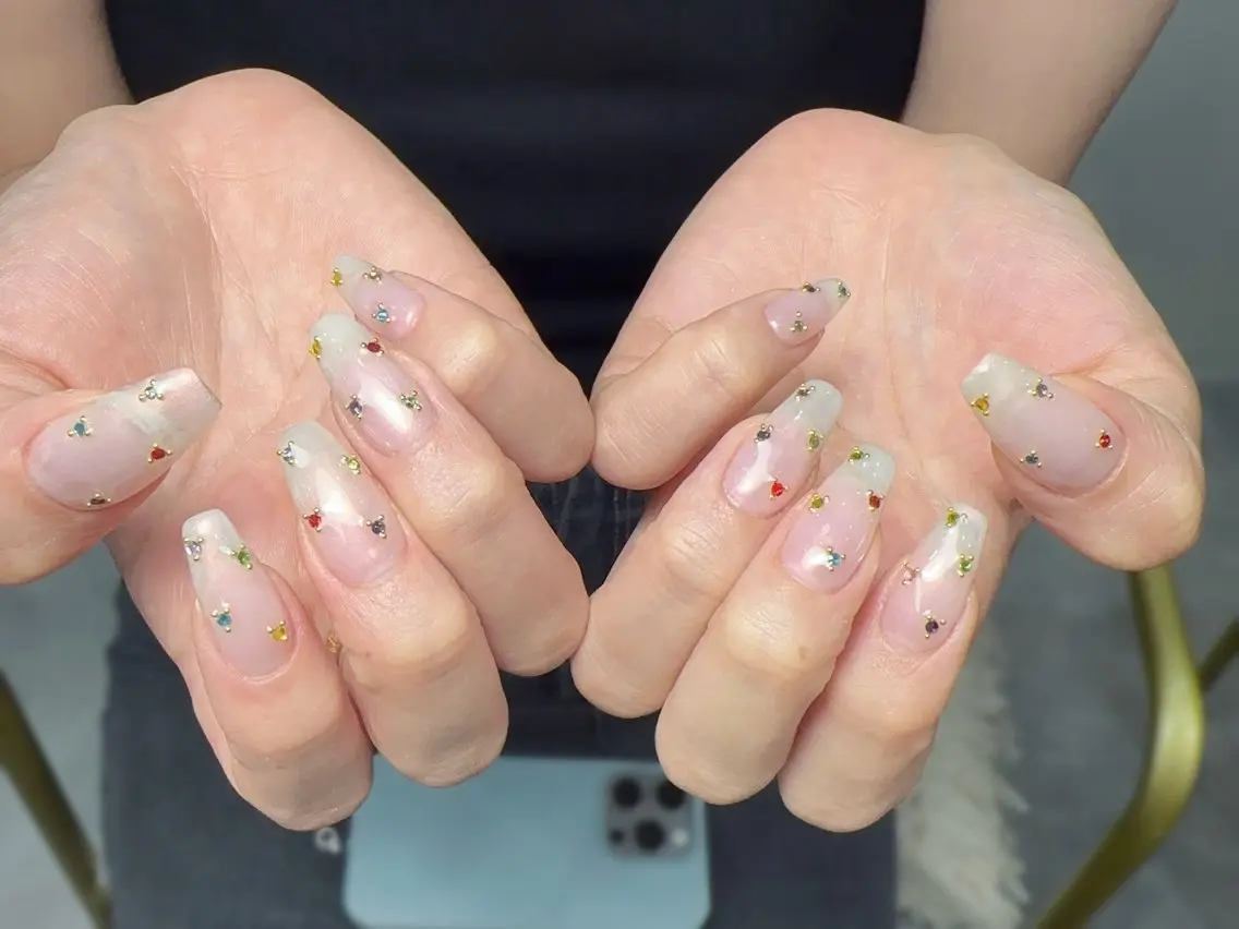ネイル 韓国ネイル 持ち込み ワンホンネイル ハンドネイル ハンドケア 🫧M. nailsのネイルデザイン