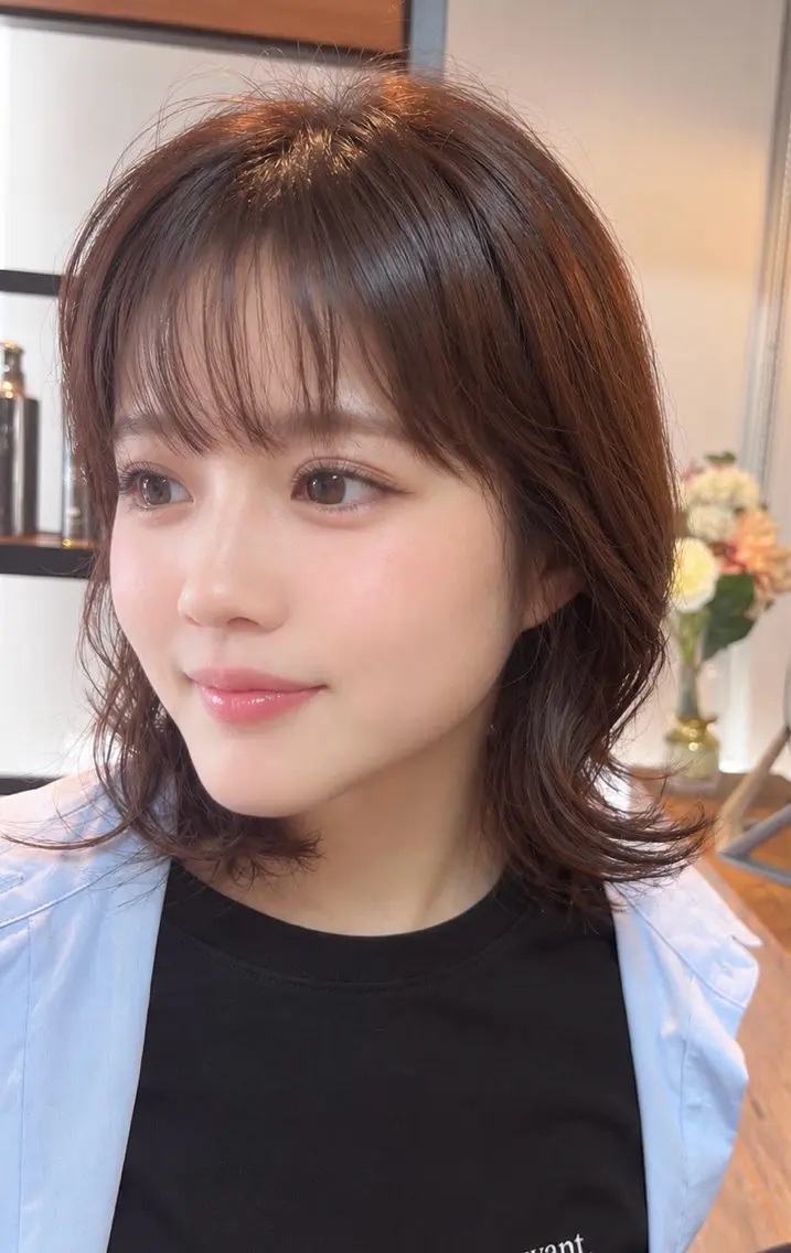 セミロング オレンジブラウン くびれヘア 顔周りカット レイヤーカット シースルーバング カット ヘアカラー トリートメント 縮毛矯正 田子 美絵のヘアスタイル