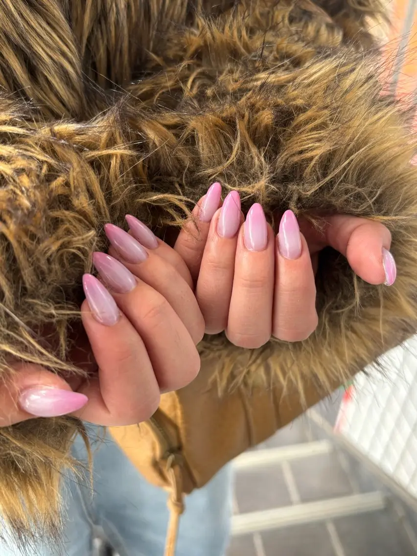 ネイル ハンドネイル フットネイル 🪐富島彩夏 /海外nail🪐のネイルデザイン