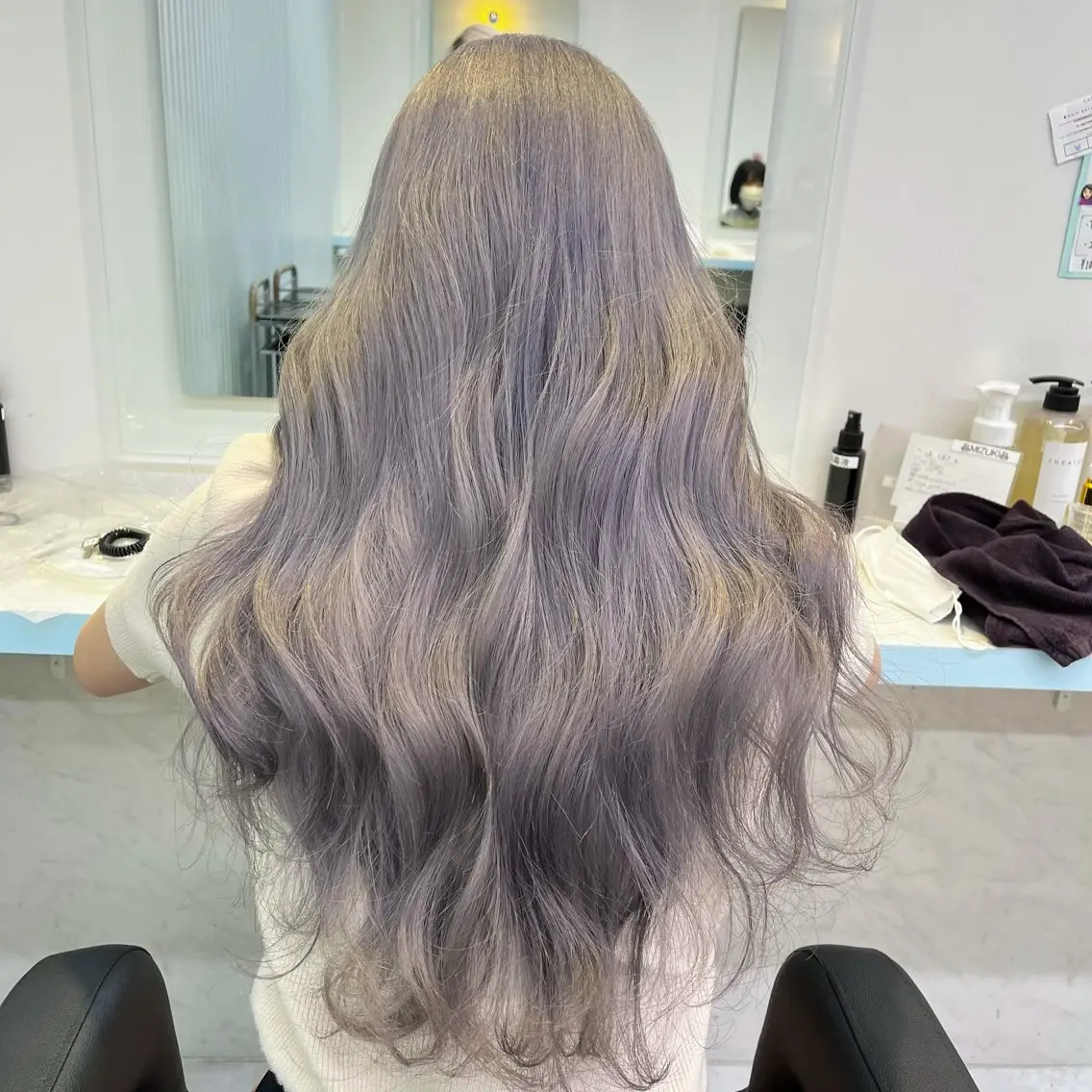ロング カラー ヘアカラー ブリーチカラー 🩵MIZUKIのヘアスタイル