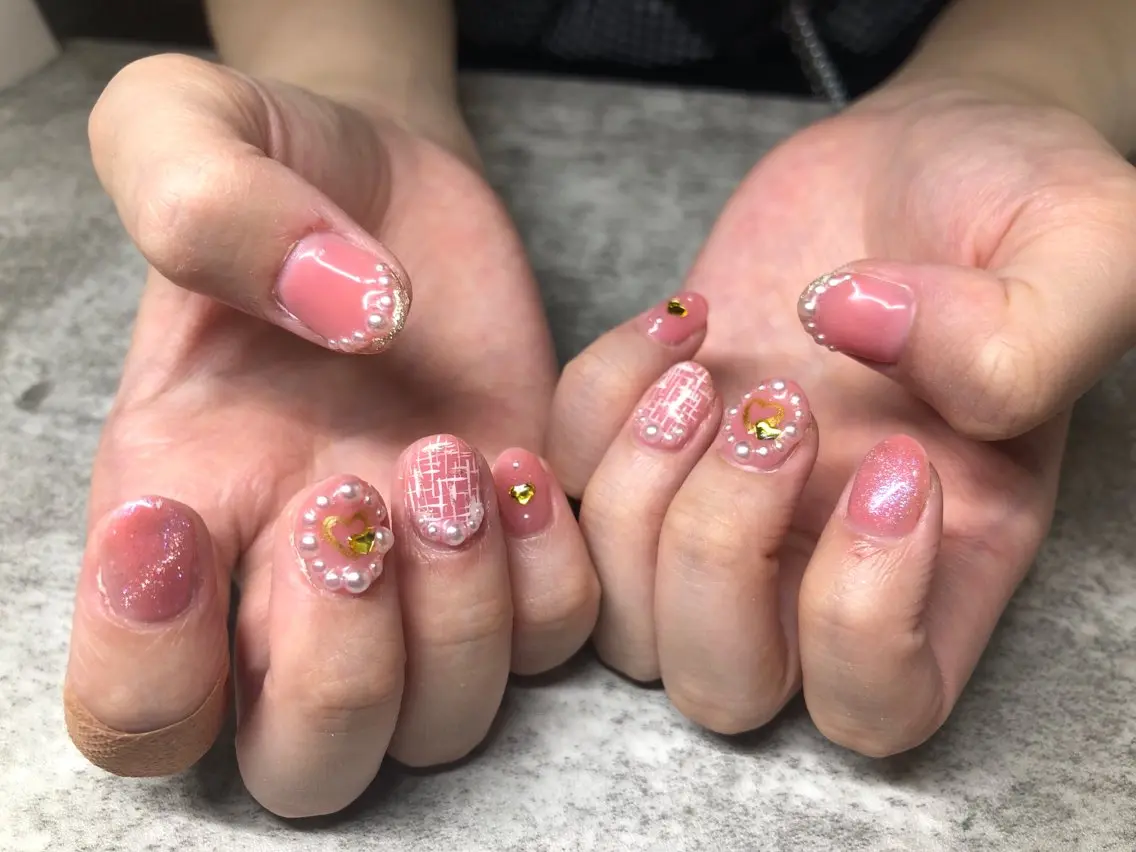 ネイル LUANA 里菜のネイルデザイン