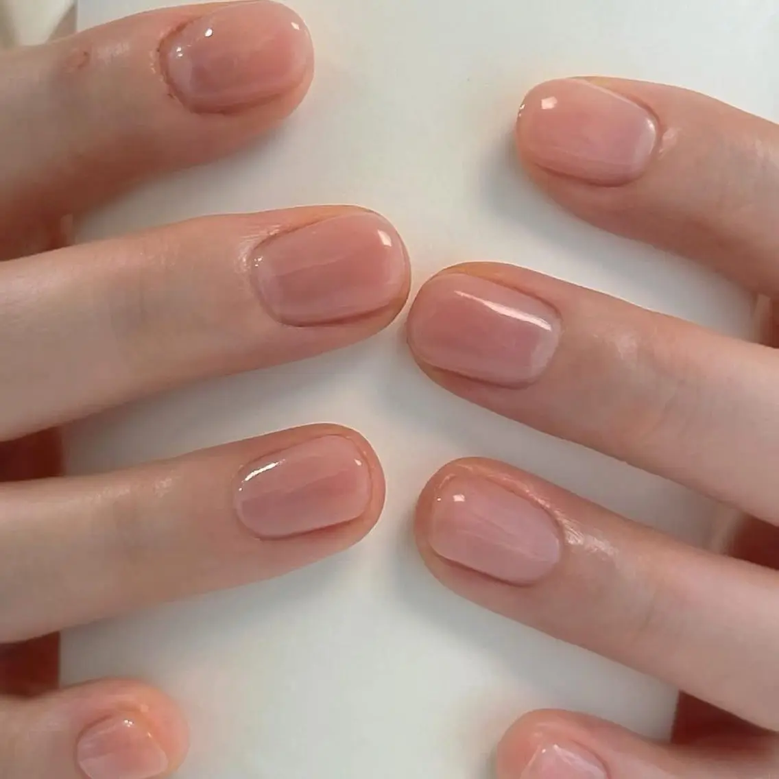 ネイル チークネイル ドット フットネイル フレンチネイル グラデーション ハンドネイル HANA 川越東口ネイルサロンのネイルデザイン