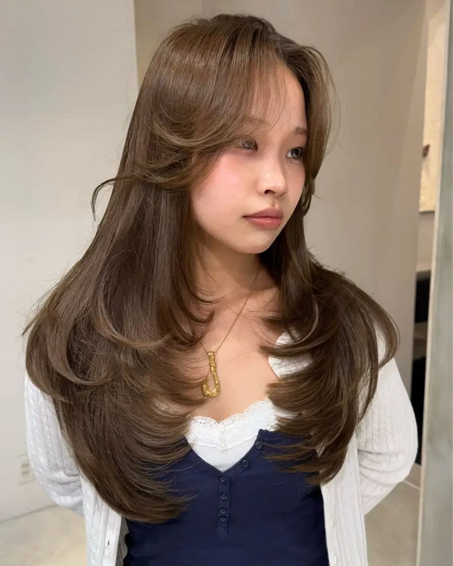 ロング カラー 透明感艶カラー♡ トレンドヘア♡アユミのヘアスタイル