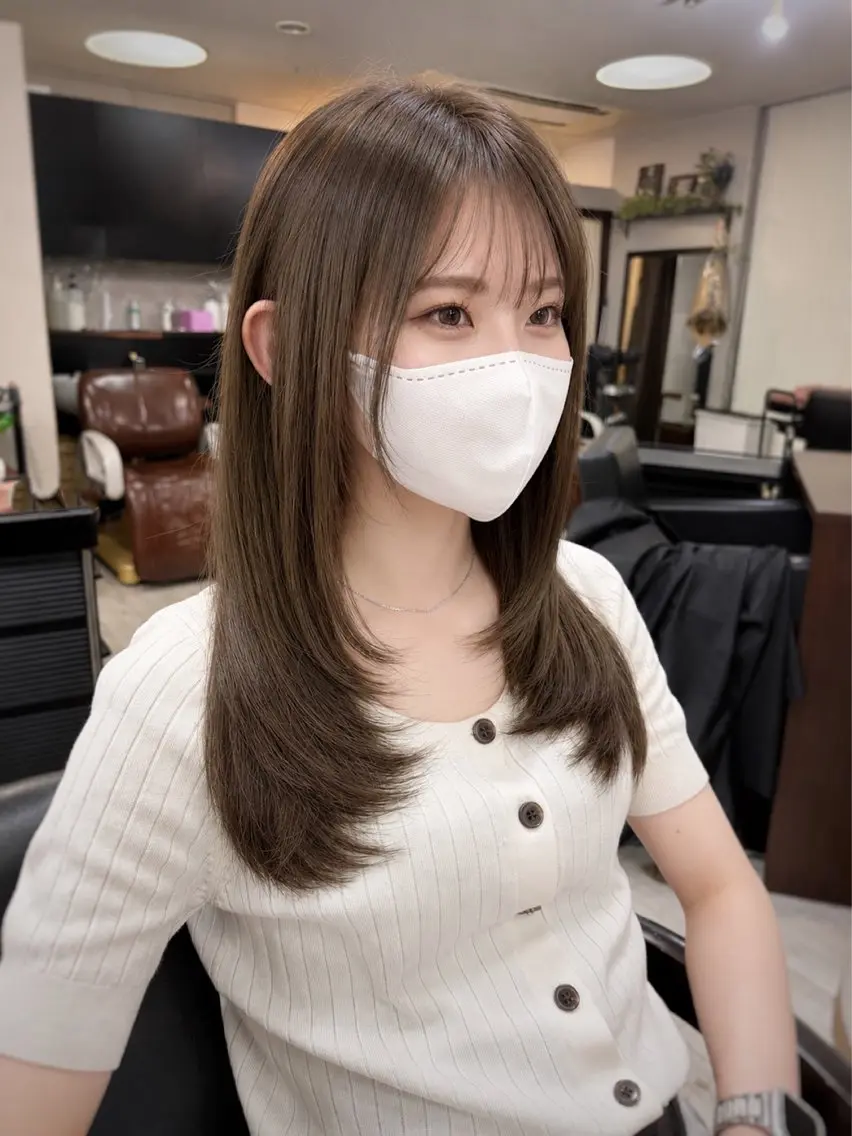 セミロング カラー レイヤーカット ＊横浜駅＊ 金子 誠也のヘアスタイル