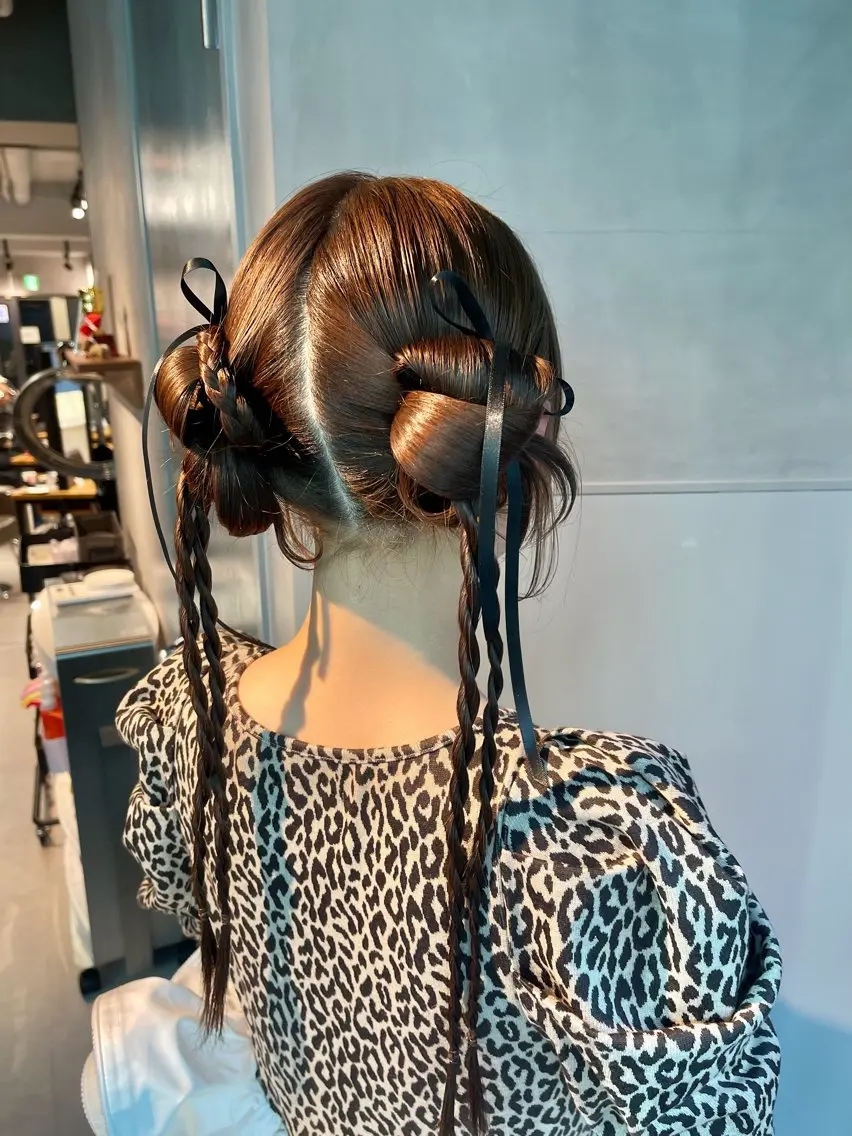 ヘアアレンジ ポニーテール 結婚式・ブライダル 卒業式のヘアスタイル ヘアセット charm《銀座》 ヘアセット/縮毛矯正のヘアスタイル
