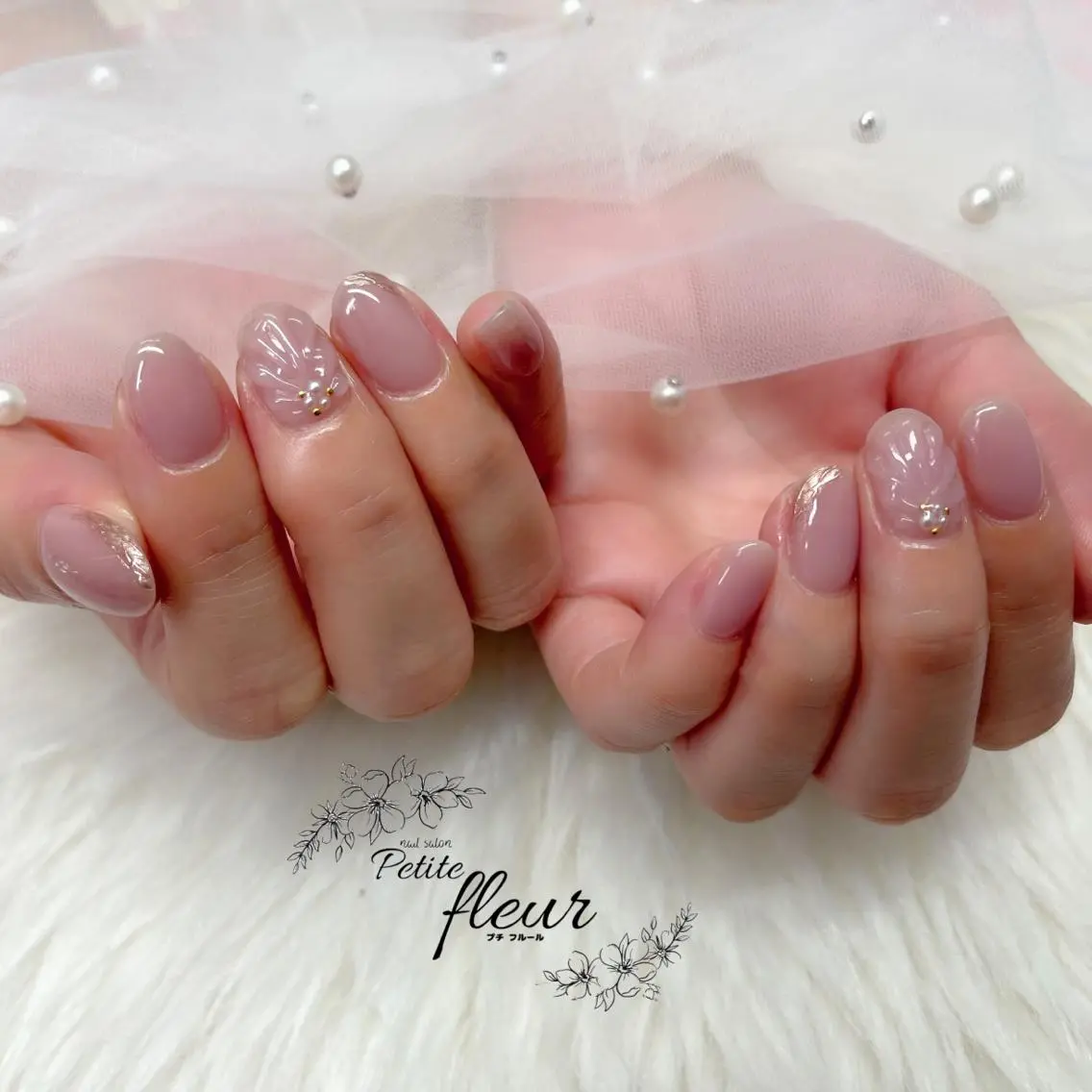 ネイル ラメ(グリッター) ミラーネイル ❁⃘*。Petite fleur❁⃘*りさのネイルデザイン
