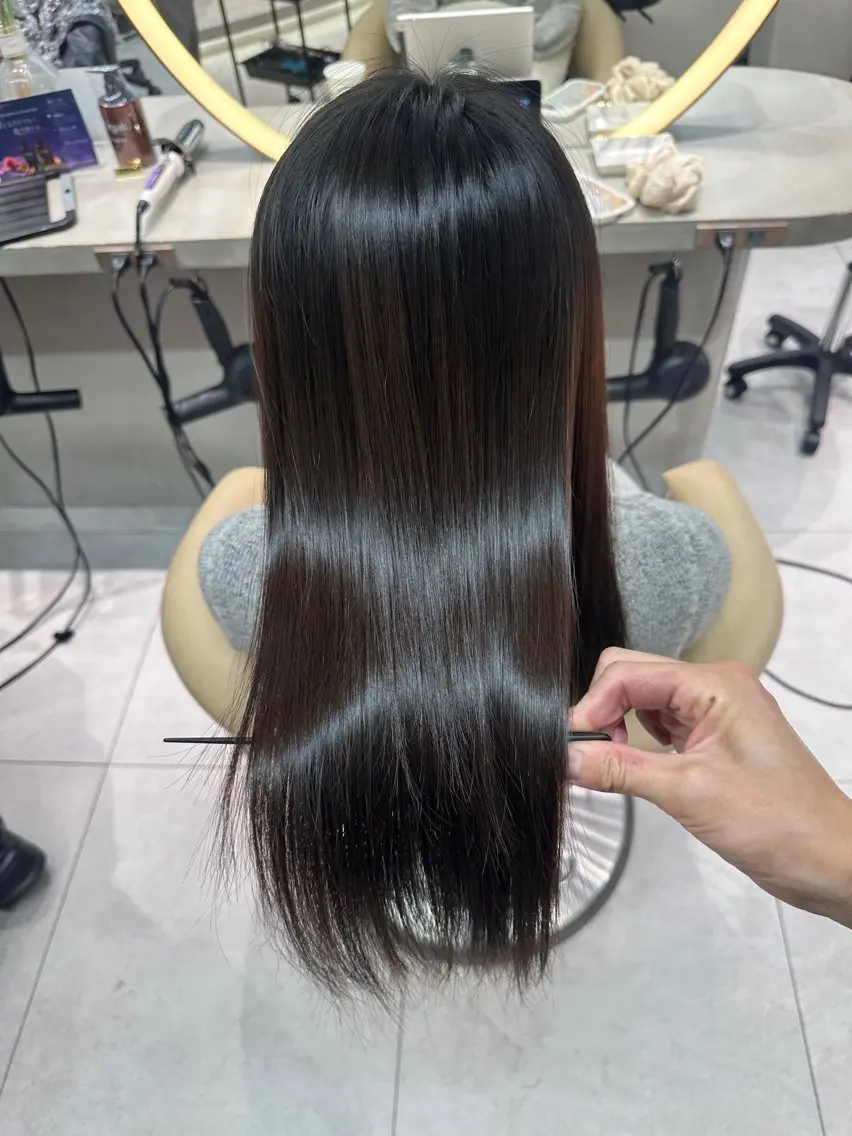ロング カット 縮毛矯正 トリートメント 《髪質改善✖️オリー ブ🧸》小嶋拓也のヘアスタイル