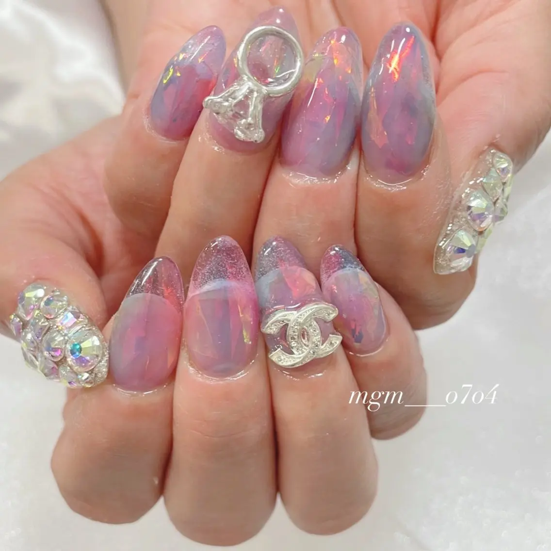 ネイル ハンドネイル ハンドケア MoON...❤︎ MeGuのネイルデザイン
