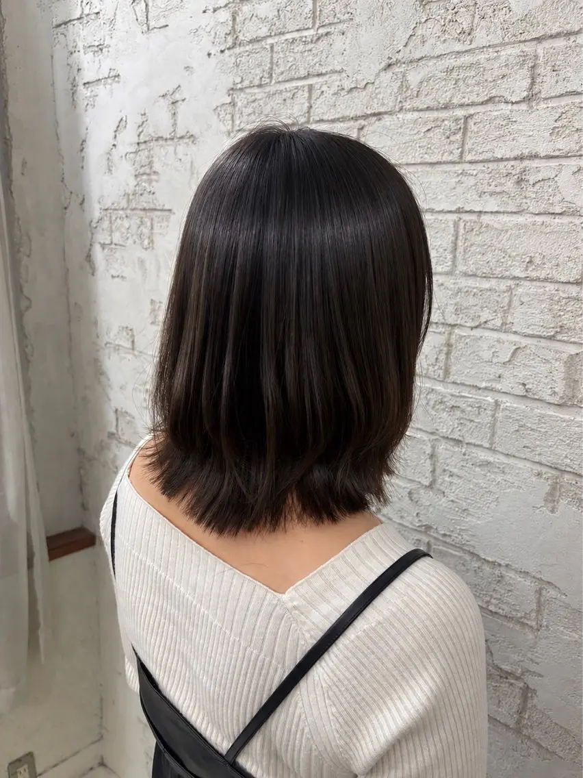 ミディアム カット ヘアカラー トリートメント 艶カラー/縮毛矯正 🩶Kai🐏のヘアスタイル