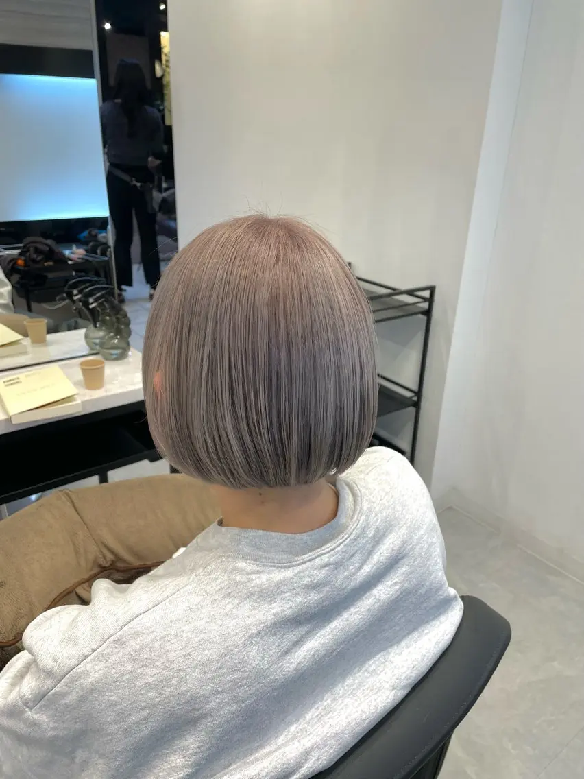カラー ベージュカラー ヘアカラー AINE 🧚🏻‍♀️のヘアスタイル