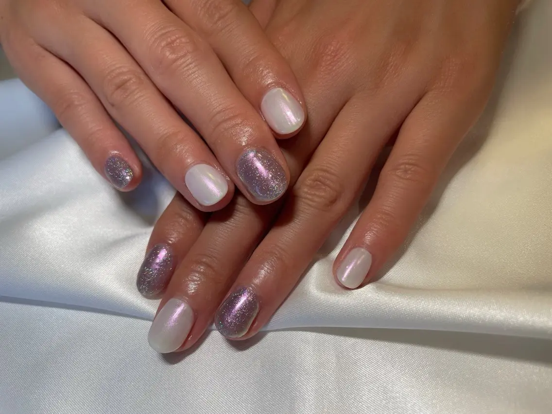 ネイル オーロラネイル ラメ(グリッター) ROPE nail ロペネイルのネイルデザイン