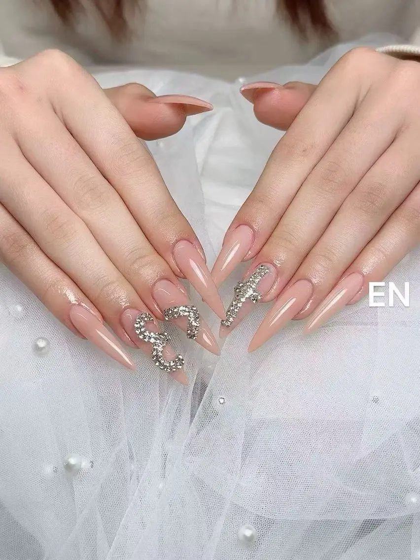 ネイル EN Salon linaのネイルデザイン
