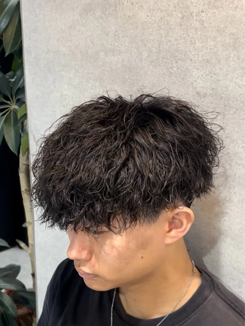 ⚡️minimo限定⚡️メンズカット+スパイラルパーマの写真